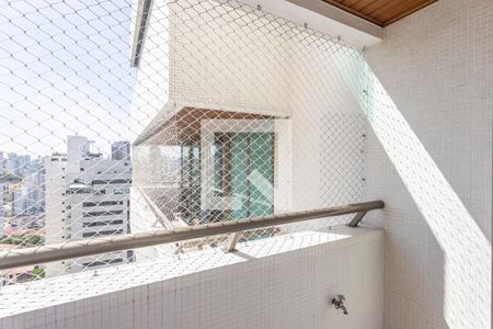 Apartamento à venda com 246m², 3 quartos e 3 vagasVaranda