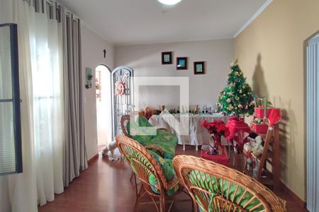 Sala de Estar de casa para alugar com 3 quartos, 135m² em Jardim Roseira, Campinas