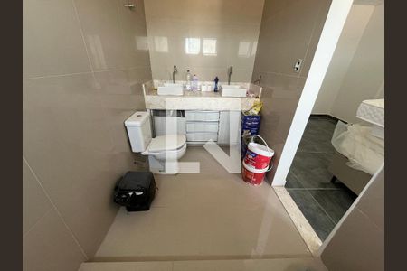 Apartamento para alugar com 550m², 5 quartos e 2 vagasBanheiro da Suíte