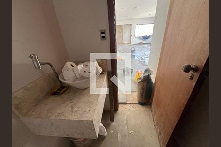 Apartamento para alugar com 550m², 5 quartos e 2 vagasBanheiro 2