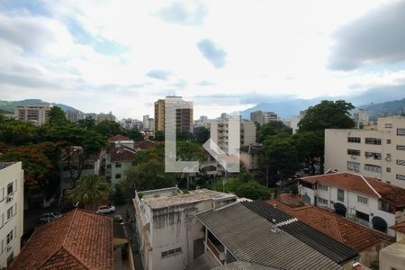 Apartamento para alugar com 120m², 3 quartos e 2 vagasQuarto 3