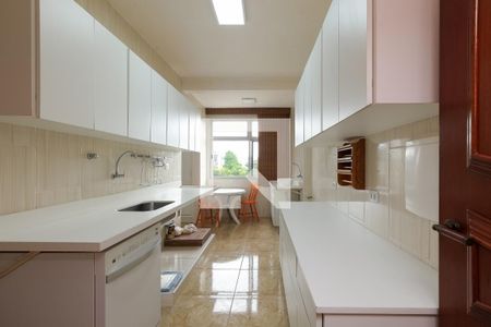 Apartamento para alugar com 120m², 3 quartos e 2 vagasCozinha