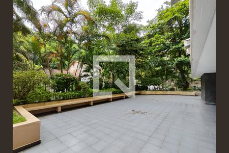 Apartamento para alugar com 120m², 3 quartos e 2 vagasÁrea comum - Playground