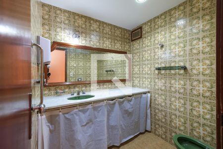 Apartamento para alugar com 120m², 3 quartos e 2 vagasBanheiro Corredor