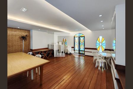 Apartamento para alugar com 120m², 3 quartos e 2 vagasÁrea comum - Salão de festas