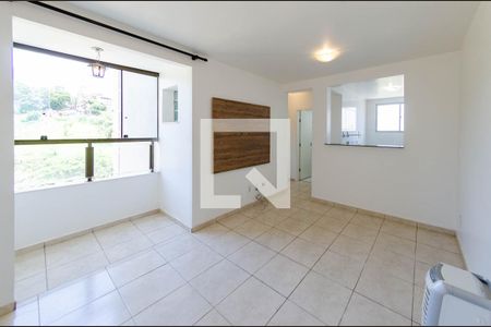 Sala de apartamento para alugar com 2 quartos, 67m² em Buritis, Belo Horizonte