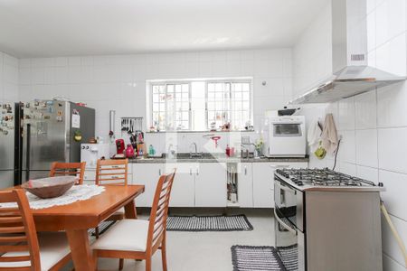 Casa à venda com 212m², 4 quartos e 3 vagas Casa à venda com 212m², 4 quartos e 3 vagasCozinha