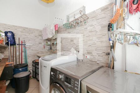 Casa à venda com 212m², 4 quartos e 3 vagas