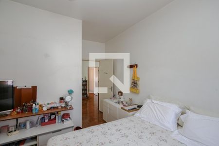 Casa à venda com 212m², 4 quartos e 3 vagas Casa à venda com 212m², 4 quartos e 3 vagasQuarto 2