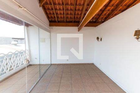 Casa para alugar com 89m², 5 quartos e 1 vagaTerraço