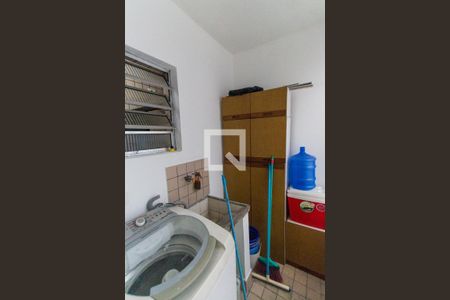 Casa para alugar com 89m², 5 quartos e 1 vagaÁrea de Serviço