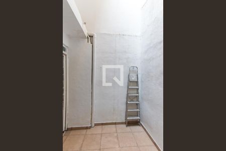 Casa para alugar com 89m², 5 quartos e 1 vagaÁrea de Serviço