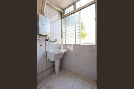 Apartamento à venda com 81m², 2 quartos e 1 vaga Apartamento à venda com 81m², 2 quartos e 1 vagaÁrea de serviço