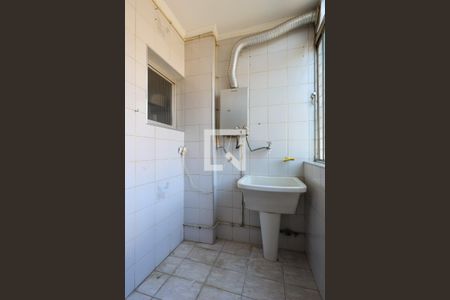 Apartamento à venda com 81m², 2 quartos e 1 vaga Apartamento à venda com 81m², 2 quartos e 1 vagaÁrea de serviço