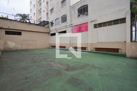 Apartamento à venda com 81m², 2 quartos e 1 vaga Apartamento à venda com 81m², 2 quartos e 1 vagaÁrea comum - Quadra esportiva