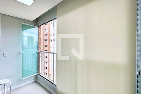 Sala de apartamento à venda com 2 quartos, 55m² em Vila Itapegica, Guarulhos