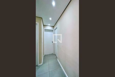 Corredor dos Dormitórios de apartamento à venda com 2 quartos, 55m² em Vila Itapegica, Guarulhos