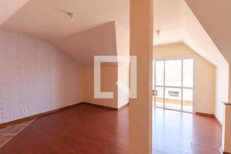 Casa para alugar com 380m², 3 quartos e 2 vagasÁtico