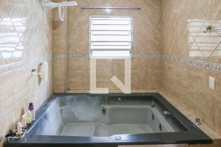 Casa à venda com 150m², 8 quartos e 2 vagas Casa à venda com 150m², 8 quartos e 2 vagasBanheiro da Suíte 2