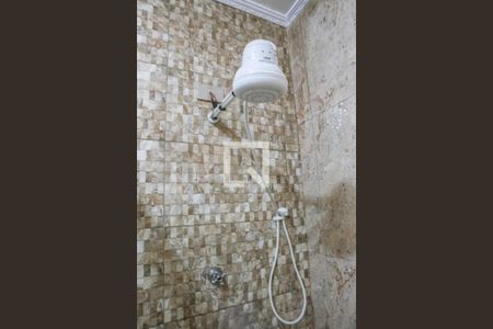 Casa à venda com 150m², 8 quartos e 2 vagas Casa à venda com 150m², 8 quartos e 2 vagasBanheiro Social 1