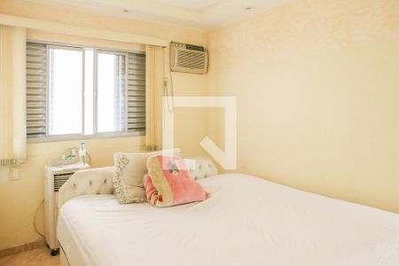 Casa à venda com 150m², 8 quartos e 2 vagas Casa à venda com 150m², 8 quartos e 2 vagasSuíte 2