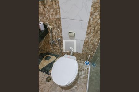 Casa à venda com 150m², 8 quartos e 2 vagas Casa à venda com 150m², 8 quartos e 2 vagasBanheiro Social 1