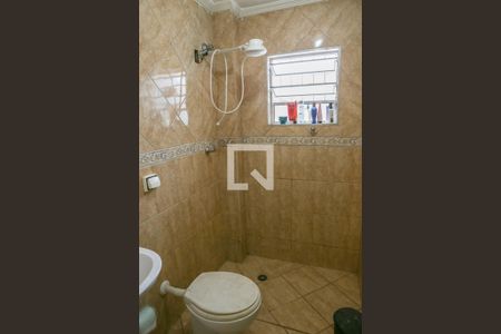 Casa à venda com 150m², 8 quartos e 2 vagas Casa à venda com 150m², 8 quartos e 2 vagasBanheiro Social 2