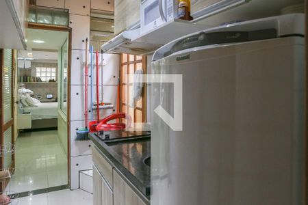 Casa à venda com 150m², 8 quartos e 2 vagas Casa à venda com 150m², 8 quartos e 2 vagasCozinha da Suíte 1