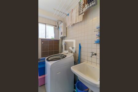 Apartamento à venda com 70m², 2 quartos e 1 vaga Apartamento à venda com 70m², 2 quartos e 1 vagaÁrea de Serviço