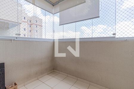 Sacada de apartamento para alugar com 3 quartos, 60m² em Conceicao, Osasco