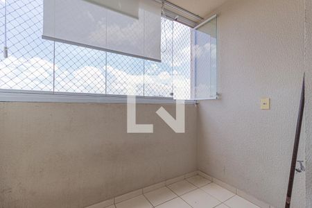 Sacada de apartamento para alugar com 3 quartos, 60m² em Conceicao, Osasco