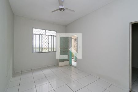 Sala de casa à venda com 2 quartos, 49m² em Penha, Rio de Janeiro