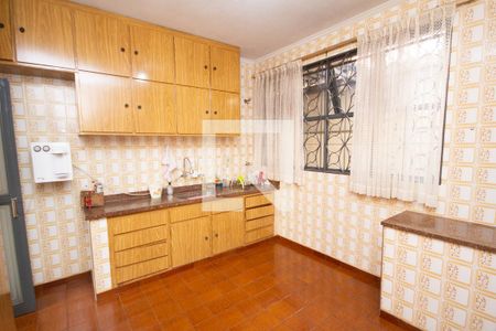 Casa para alugar com 704m², 3 quartos e 5 vagas Casa para alugar com 704m², 3 quartos e 5 vagasCozinha