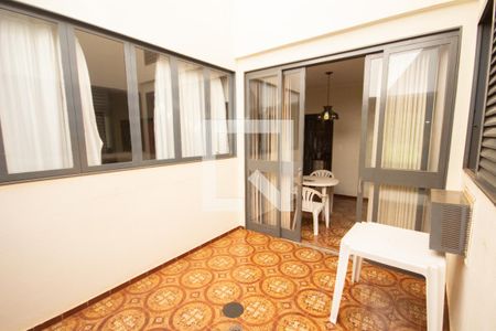 Casa para alugar com 704m², 3 quartos e 5 vagas Casa para alugar com 704m², 3 quartos e 5 vagasVaranda da Sala de jantar