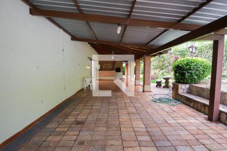 Casa para alugar com 704m², 3 quartos e 5 vagas Casa para alugar com 704m², 3 quartos e 5 vagasQuintal/Churrasqueira