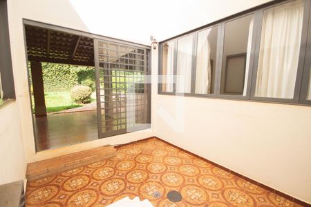 Casa para alugar com 704m², 3 quartos e 5 vagas Casa para alugar com 704m², 3 quartos e 5 vagasVaranda da Sala de jantar