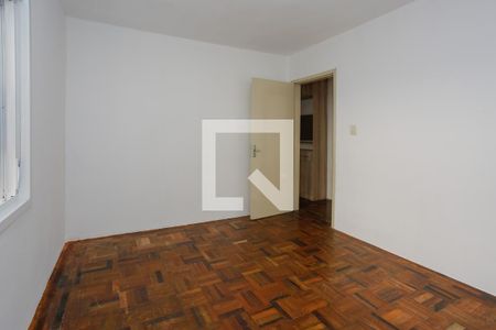 Quarto 1 de apartamento para alugar com 2 quartos, 66m² em Vila Ipiranga, Porto Alegre