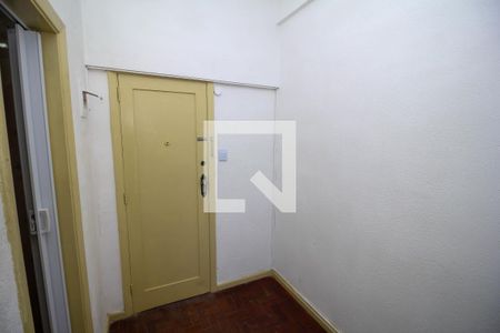 Hall de Entrada de kitnet/studio para alugar com 1 quarto, 36m² em Centro, Rio de Janeiro