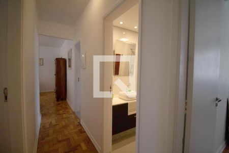 Apartamento para alugar com 120m², 3 quartos e 1 vaga Apartamento para alugar com 120m², 3 quartos e 1 vagaCorredor