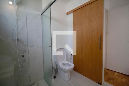 Apartamento para alugar com 120m², 3 quartos e 1 vaga Apartamento para alugar com 120m², 3 quartos e 1 vagaBanheiro da Suíte