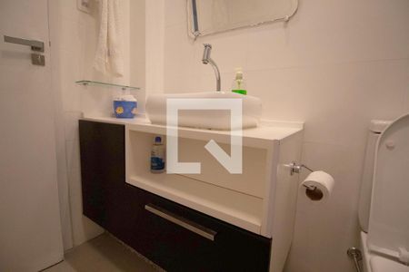 Apartamento para alugar com 120m², 3 quartos e 1 vaga Apartamento para alugar com 120m², 3 quartos e 1 vagaBanheiro
