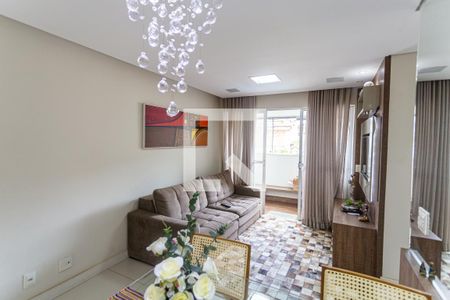 Sala de apartamento para alugar com 3 quartos, 69m² em Pompéia, Belo Horizonte