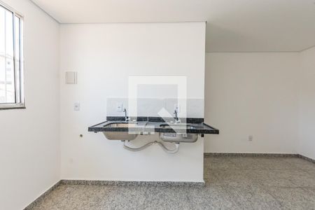 Kitnet de kitnet/studio para alugar com 1 quarto, 20m² em Alto Caiçaras, Belo Horizonte