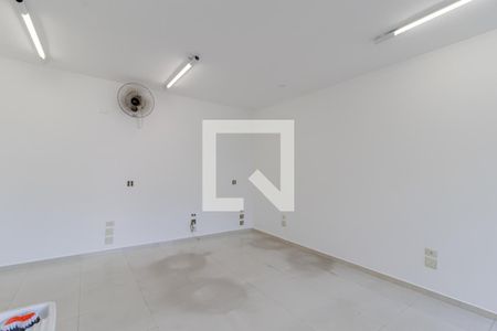 Quarto de kitnet/studio para alugar com 1 quarto, 29m² em Jardim Seckler, São Paulo
