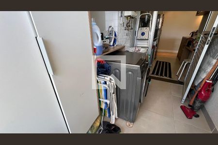 Apartamento à venda com 69m², 2 quartos e 1 vagaÁrea de Serviço