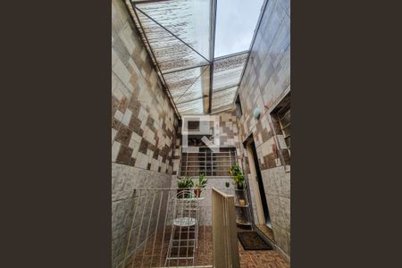 Casa à venda com 325m², 4 quartos e 6 vagasJardim Inverno para garagem