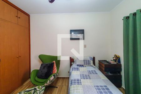 Casa à venda com 325m², 4 quartos e 6 vagasquarto 3