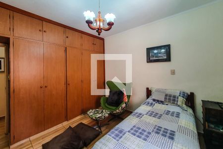 Casa à venda com 325m², 4 quartos e 6 vagasquarto 3