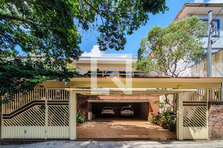 Casa à venda com 325m², 4 quartos e 6 vagasFachada do Prédio