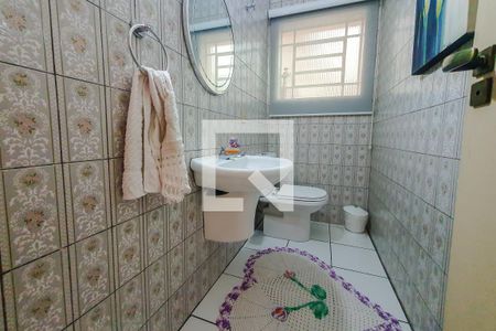 Casa à venda com 325m², 4 quartos e 6 vagaslavabo